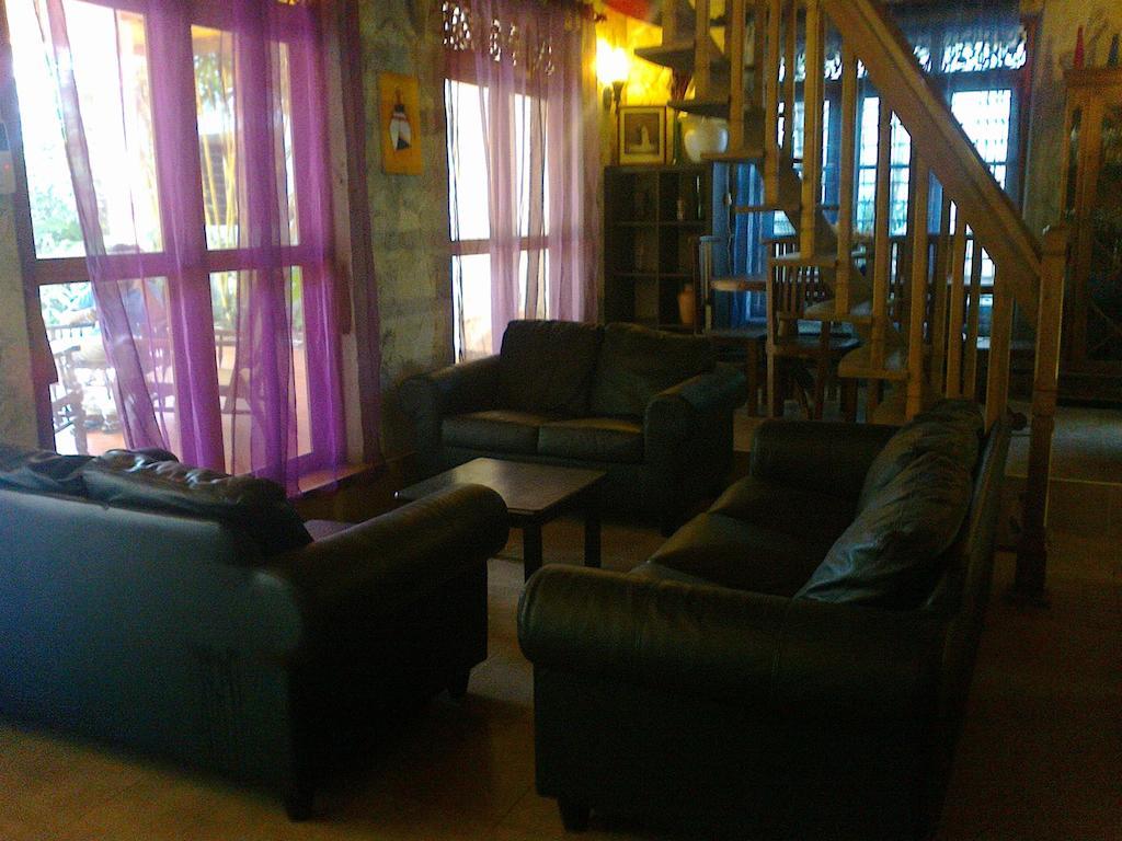 Rohan Villa Hikkaduwa Exterior photo